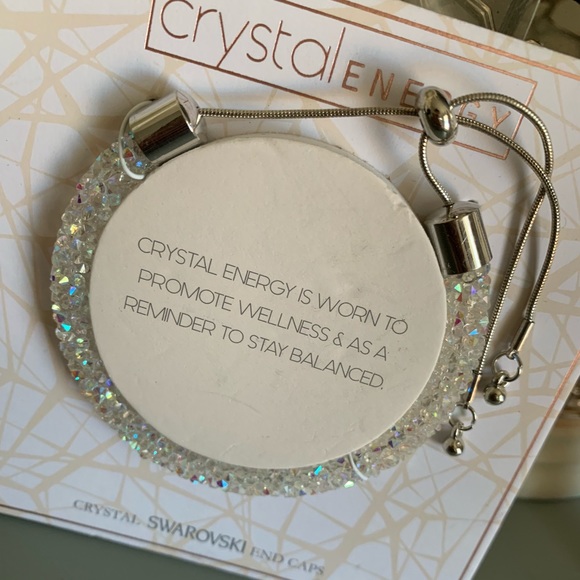 ❌SOLD❌ NWT! Crystal Energy Swaroski Bangle - Picture 3 of 3
